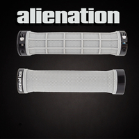 ALIENATION Moto V2 Lock-on Grip 135mm (Grey)